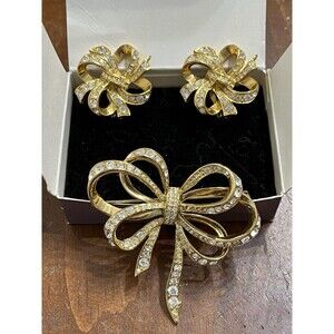 VTG Kenneth Jay Lane AVON Bow Earrings & Brooch Set Rhinestones Gold Tone